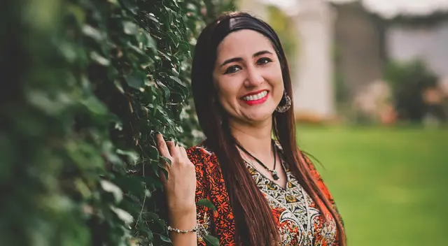 Cantante nacional Lesly Aran regresa a la escena musical con temas inéditos.