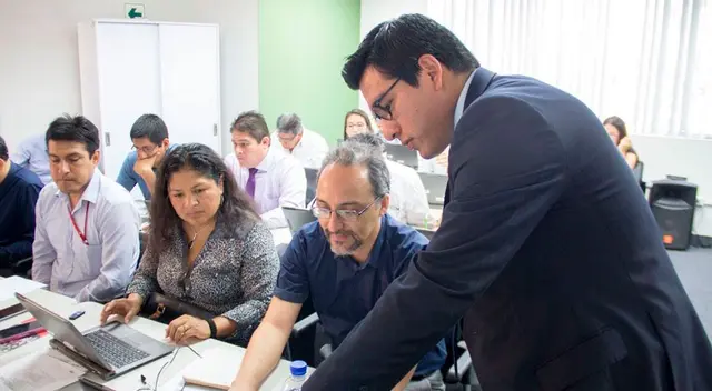 Empleados del sector público ganarán más este mes de septiembre, según norma del MEF. Empleados del sector público ganarán más este mes de septiembre, según norma del MEF.