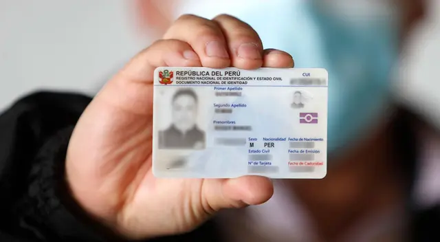 DNI electrónico reemplazará en un corto plazo al DNI Azul, asegura el Reniec. DNI electrónico reemplazará en un corto plazo al DNI Azul, asegura el Reniec.