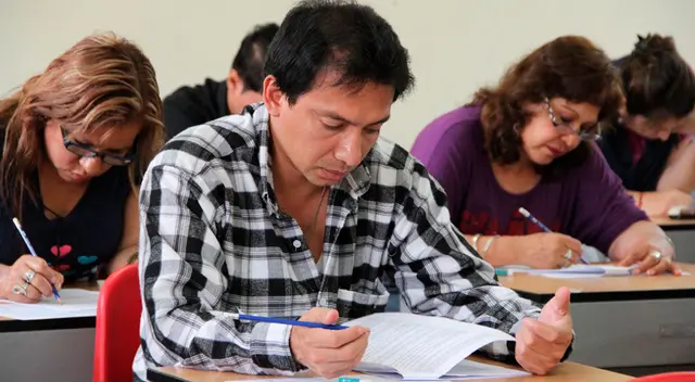 Entrega de Deuda Social para docentes será bajo criterios de priorización. Entrega de Deuda Social para docentes será bajo criterios de priorización.