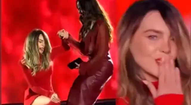 Belinda tropieza y cae mientras desfilaba, pero Anitta la ayudó.