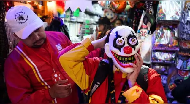 Las máscaras de Halloween para niños que fueron retiradas del mercado por ser peligrosas.