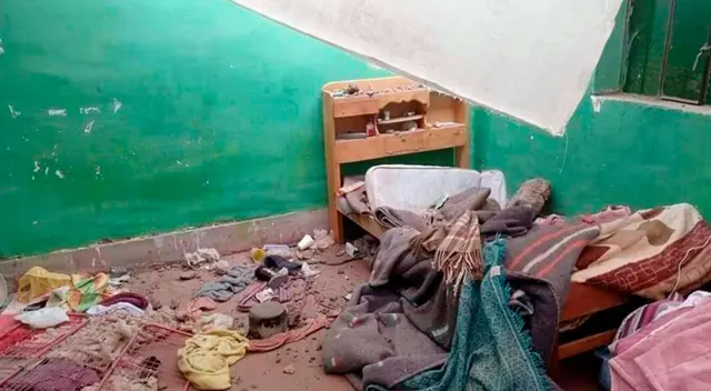 Techos de viviendas se desprendieron por la presencia de fuerte ventarrón en Orcopampa. Techos de viviendas se desprendieron por la presencia de fuerte ventarrón en Orcopampa.