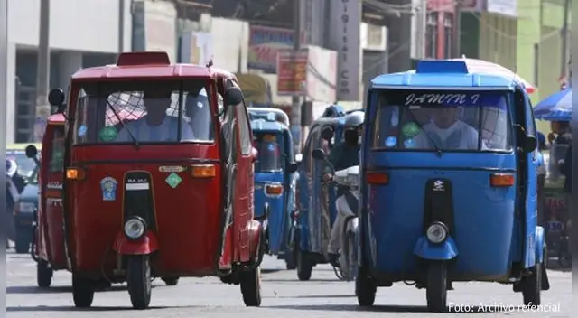 Mototaxistas denuncian extorsión por parte de policías