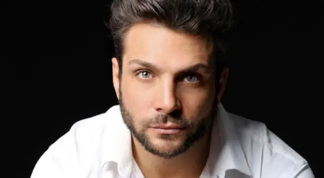 Nicola Porcella sería demandado de agresión física y psicológica por joven en México. Nicola Porcella sería demandado de agresión física y psicológica por joven en México.