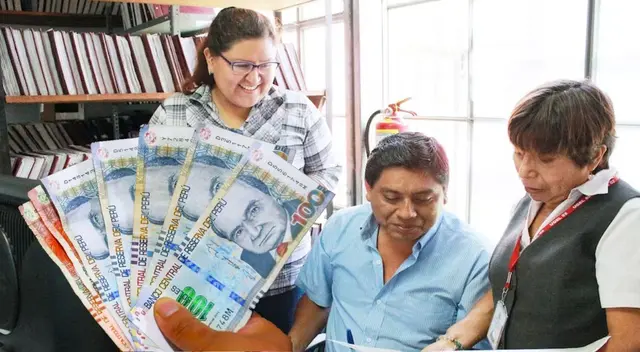 Según el Decreto Supremo Nº 010-2025-EF, las personas que se beneficiarán con el pago excepcional de 200 soles