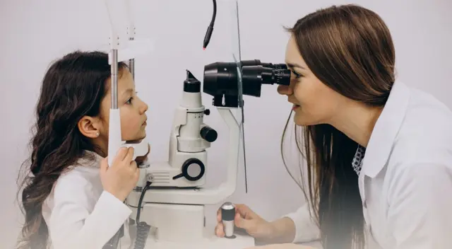 En  el Perú, siete de cada 100 niños tienen problemas de visión.