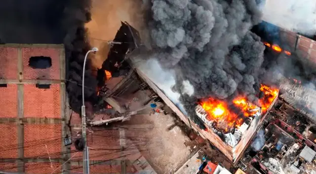 Se desploma estructura de edificio afectado.