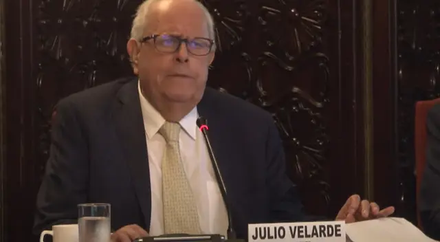 Julio Velarde en contra de nuevo retiro