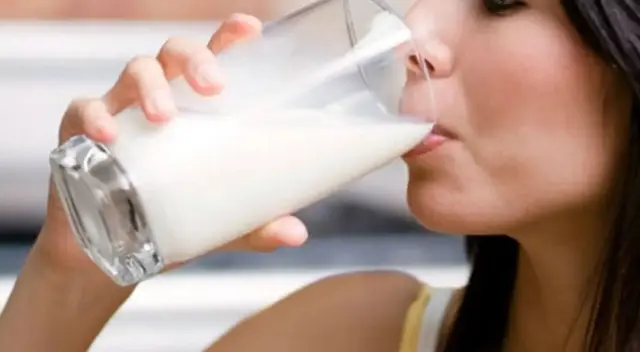 La FDA indicó que el retiro masivo de la famosa marca de leche se debe a una posible contaminación de lote que se han distribuidos en varios supermercados de Estados Unidos.