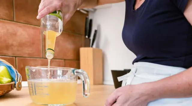 Retiran este vinagre de forma masiva en supermercados tras alerta sanitaria. Retiran este vinagre de forma masiva en supermercados tras alerta sanitaria.