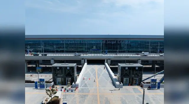 Con este nuevo aeropuerto, se prevé un aumento en la demanda de profesionales capacitados en el sector turístico. Con este nuevo aeropuerto, se prevé un aumento en la demanda de profesionales capacitados en el sector turístico.