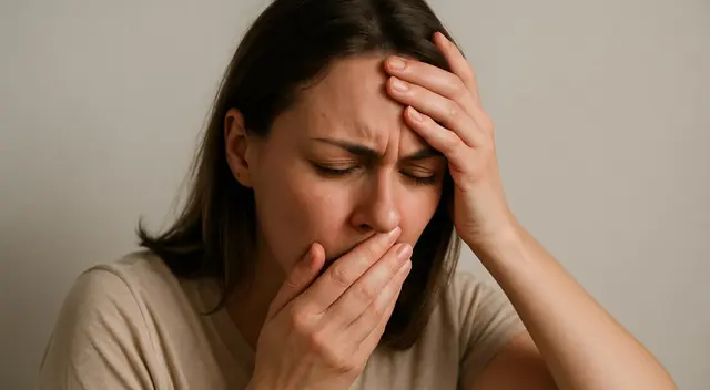 ¿Dolor de cabeza o fatiga persistente? Aprende por qué podrías necesitar más vitamina B9.