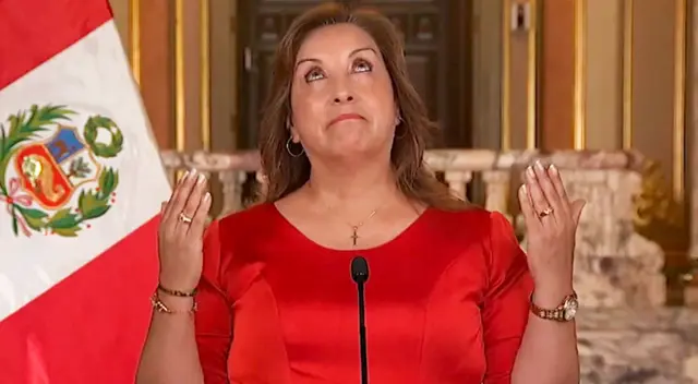 Dina Boluarte saluda al padre que educa desde el ejemplo y la responsabilidad.