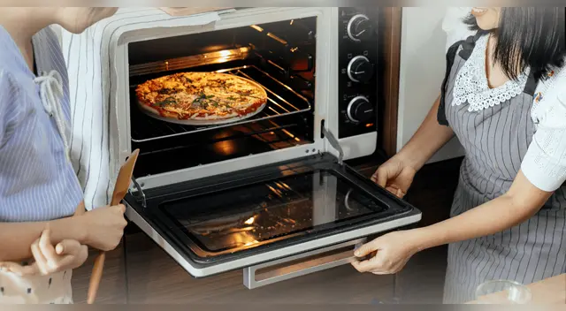 Científicos revelan que cocinar al horno es más saludable que freír.