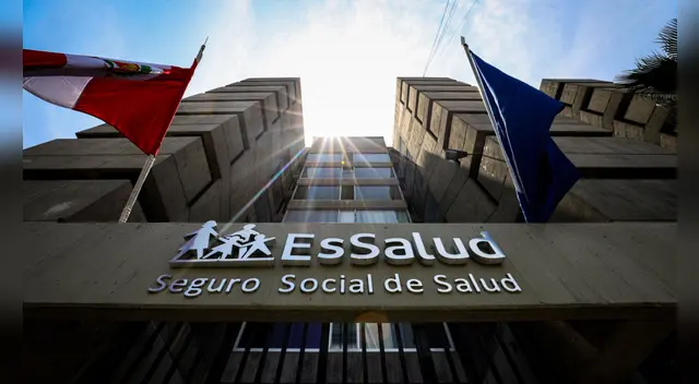 EsSalud impulsa transformación digital