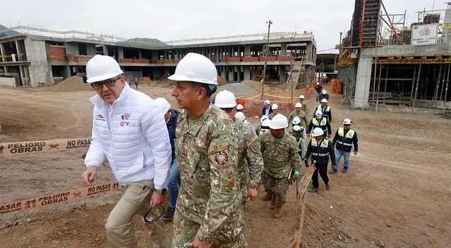 El viceministro inspeccionó obras y tecnologías que fortalecerán la capacidad operativa del Ejército peruano.