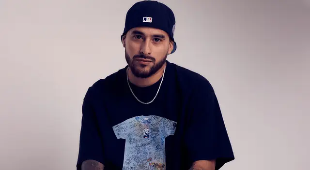 Gonzalo Genek causó furor en el MegaPlaza