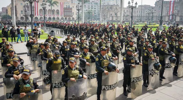 Refuerzan seguridad en Lima por Fiestas Patrias: más de 20 mil policías en las calles