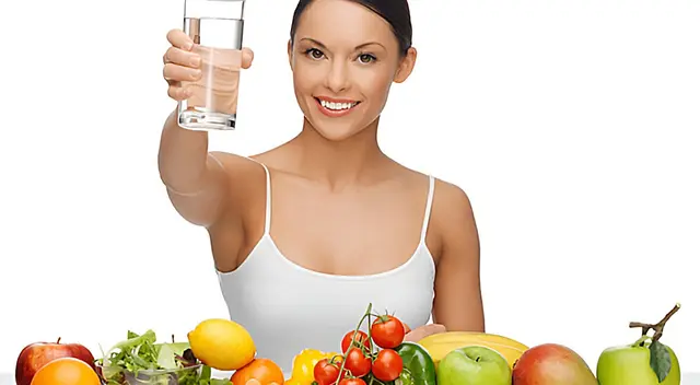 Comer bien puede ayudarte a vivir más con alimentos que tienen propiedades antienvejecimiento científicamente probadas.