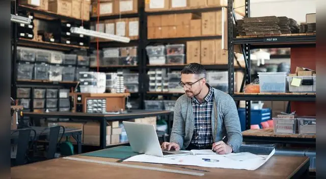 El 96% de pymes peruanas hoy ve la digitalización como clave, un salto frente al 46% de 2021. La adaptación tecnológica ahora define quién compite y quién queda atrás. (Foto: Difusión). El 96% de pymes peruanas hoy ve la digitalización como clave, un salto frente al 46% de 2021. La adaptación tecnológica ahora define quién compite y quién queda atrás. (Foto: Difusión).