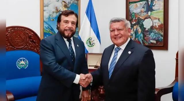 La delegación peruana valora el clima de paz en El Salvador y la importancia de la inversión en educación.