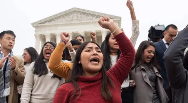 USCIS reactiva medidas que complican la vida de los inmigrantes en EE. UU..