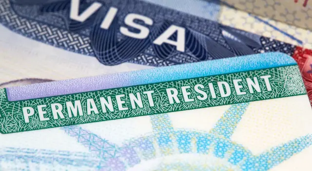 Tragedia para familias migrantes posible deportación por solicitar Green Card.