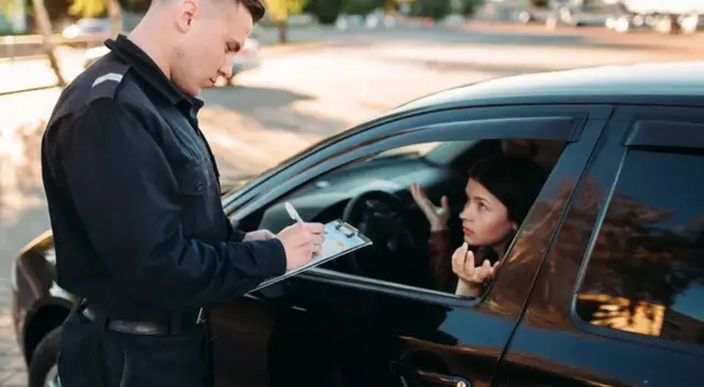 Así puedes verificar tus multas de tránsito en EE.UU.