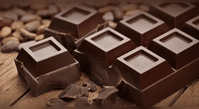 Científicos seleccionan bacterias y hongos para crear chocolate único.