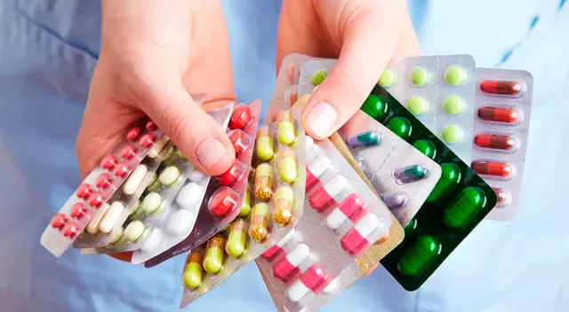 Minsa aprueba estricta norma que obliga a farmacias a contar con técnicos acreditados y prohíbe sugerir medicamentos alternativos Minsa aprueba estricta norma que obliga a farmacias a contar con técnicos acreditados y prohíbe sugerir medicamentos alternativos