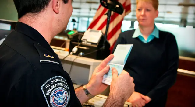 Así debes responder a los oficiales de inmigración para ingresar a EE.UU. Así debes responder a los oficiales de inmigración para ingresar a EE.UU.
