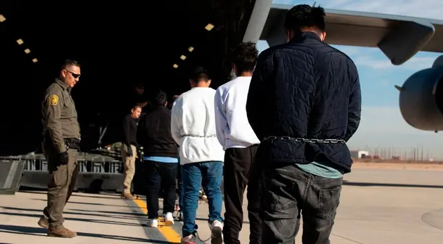 El proceso legal salvó a estas personas de ser deportadas de EE.UU. El proceso legal salvó a estas personas de ser deportadas de EE.UU.