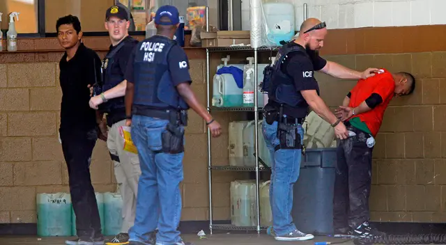 Esta ley les permite a los extranjeros no revelar sus datos ante autoridades migratorias Esta ley les permite a los extranjeros no revelar sus datos ante autoridades migratorias