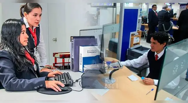 Trabajadores del sector público tendrán un bono de S/300 de acuerdo a lo establecido por el MEF