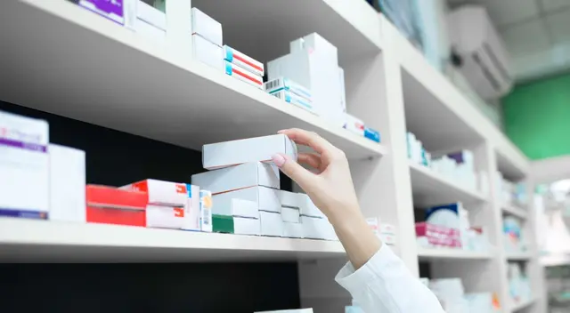 Alerta sanitaria en el mercado: retiran lotes de medicamento para dolores bucales por riesgo en su fórmula