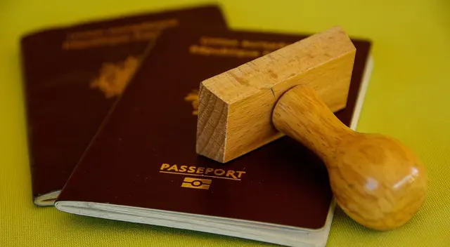 ¿Te quedaste sin pasaporte la nueva ley de EE. UU. que prohíbe la renovación automática.