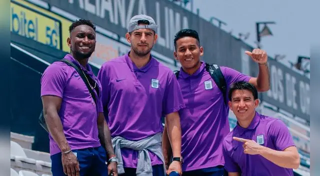 Carlos Zambrano viajó con el plantel de Alianza Lima a Coquimbo para enfrentar a la U de Chile. Foto: Alianza Lima Carlos Zambrano viajó con el plantel de Alianza Lima a Coquimbo para enfrentar a la U de Chile. Foto: Alianza Lima