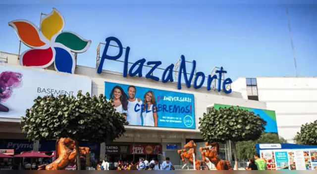Indecopi sanciona a Plaza Norte tras no cerrar el patio de comidas: clientes corrían peligro.