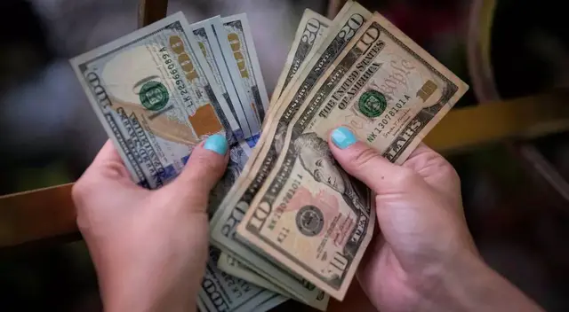 Salario mínimo subirá en Florida desde esta fecha.