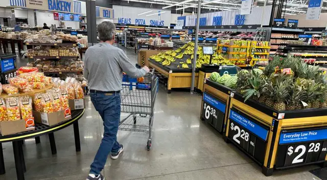 Walmart se despide millones de clientes afectados por el cierre nacional. Walmart se despide millones de clientes afectados por el cierre nacional.