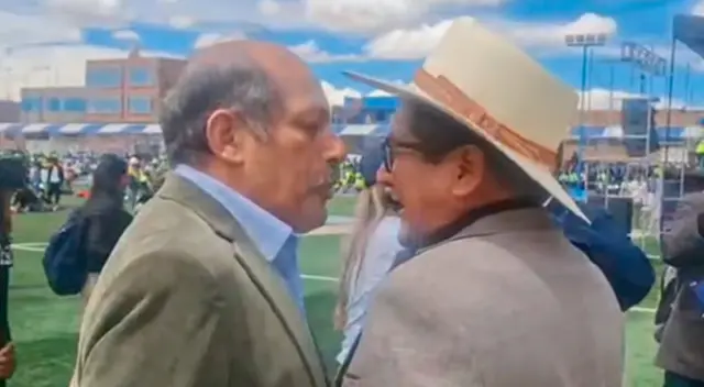 El parlamentario fue captado por periodistas en Puno durante una gresca con uno de ellos