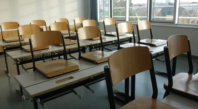 Conoce si este jueves 2 de octubre de suspenden las clases por el paro de transportistas.