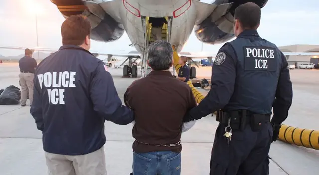 Latino que vivió 30 años en EE.UU. será DEPORTADO.