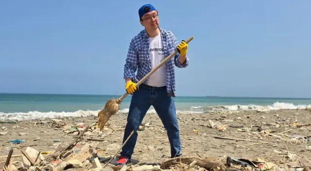 Phillip Chu Joy EXPONE como la partida de su padre lo MOTIVÓ a ayudar a las familias peruanas