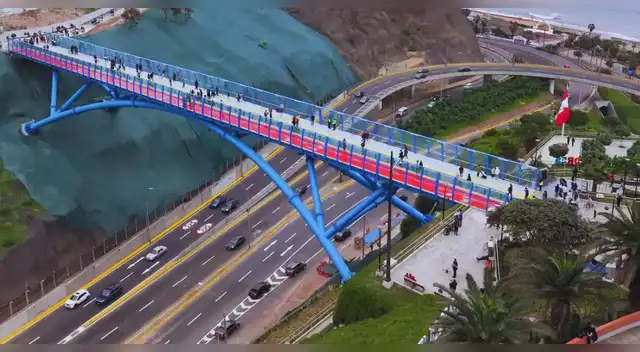 Preocupación por desplazamiento de un bloque de vidrio en el puente turístico entre Miraflores y Barranco