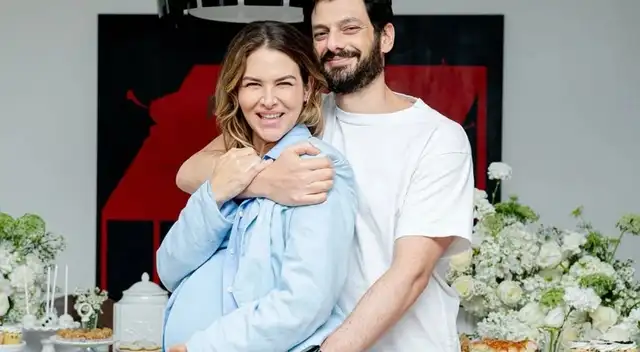 Anahí de Cárdenas y su esposo.