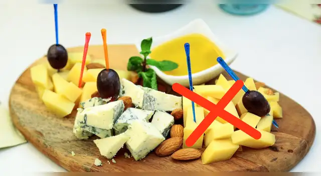 Ordenan quitar este queso popular por riesgo tóxico.