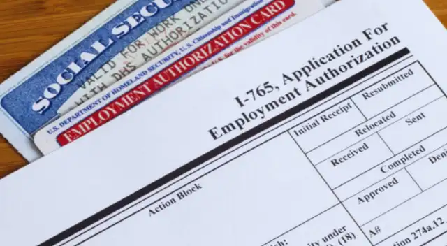 Este es el formulario para pedir el permiso de trabajo. Este es el formulario para pedir el permiso de trabajo.