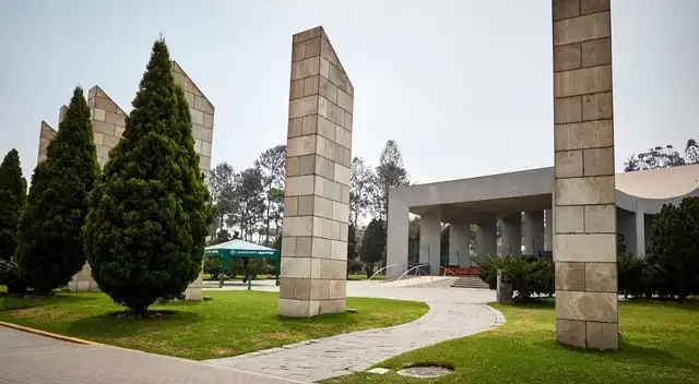 Estos son los horarios y misas en los Camposantos MAPFRE por el Día de Todos los Santos